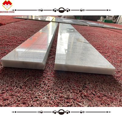 Customized Size White Marble Stone Stair Treads and Riser for Modern Design Style Look
