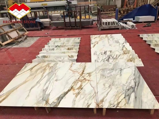 Villa Interior Stair Railing Made of Natural Marble Stone and Calacatta Gold Steps