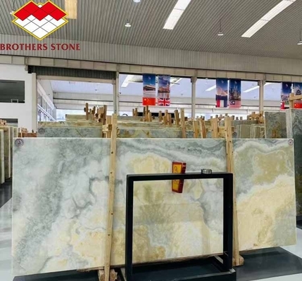 Modern Backlit Green Onyx Stone Slab 30mm Thickness for Graphic Living Room Jade Wall