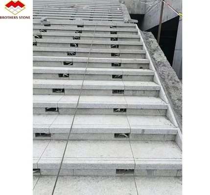 Chinese Granite Luxury Outdoor White Granite Cut-to-Size Flamed Slabs for Floors Stairs